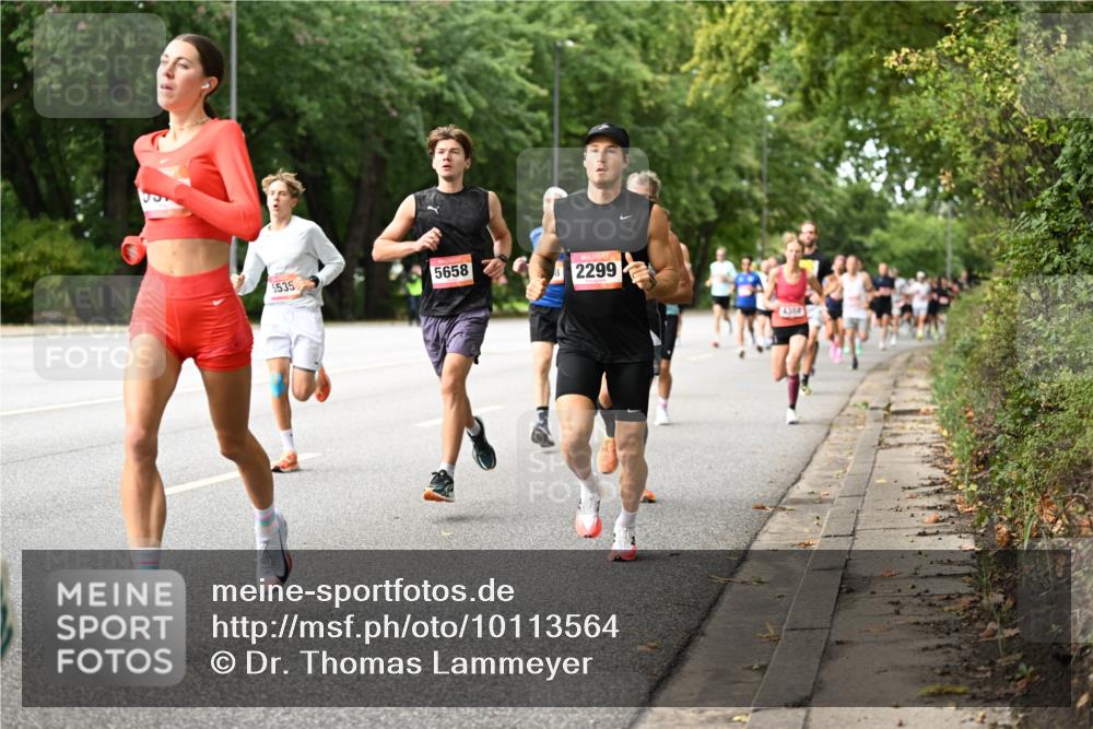 06.09.2026 - CURREX Alsterlauf Dr. Thomas Lammeyer http://msf.ph/oto/10113564 06.09.2026 09:05:28 Laufen 5535, 5658, 2299, 44360 meine-sportfotos.de