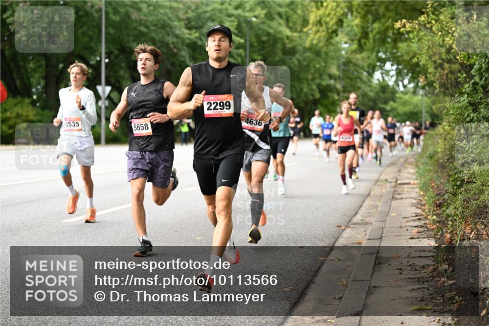 06.09.2026 - CURREX Alsterlauf Dr. Thomas Lammeyer http://msf.ph/oto/10113566 06.09.2026 09:05:28 Laufen 5535, 5658, 2299, 4636 meine-sportfotos.de
