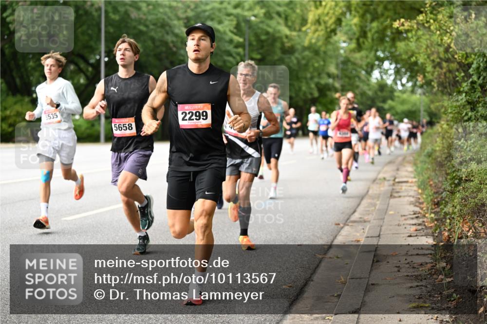06.09.2026 - CURREX Alsterlauf Dr. Thomas Lammeyer http://msf.ph/oto/10113567 06.09.2026 09:05:28 Laufen 5535, 5658, 2299 meine-sportfotos.de