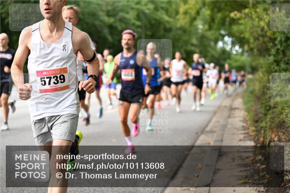 06.09.2026 - CURREX Alsterlauf Dr. Thomas Lammeyer http://msf.ph/oto/10113608 06.09.2026 09:05:34 Laufen 00, 5739 meine-sportfotos.de