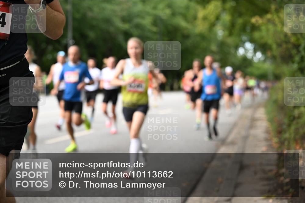 06.09.2026 - CURREX Alsterlauf Dr. Thomas Lammeyer http://msf.ph/oto/10113662 06.09.2026 09:05:42 Laufen 4, 55 meine-sportfotos.de