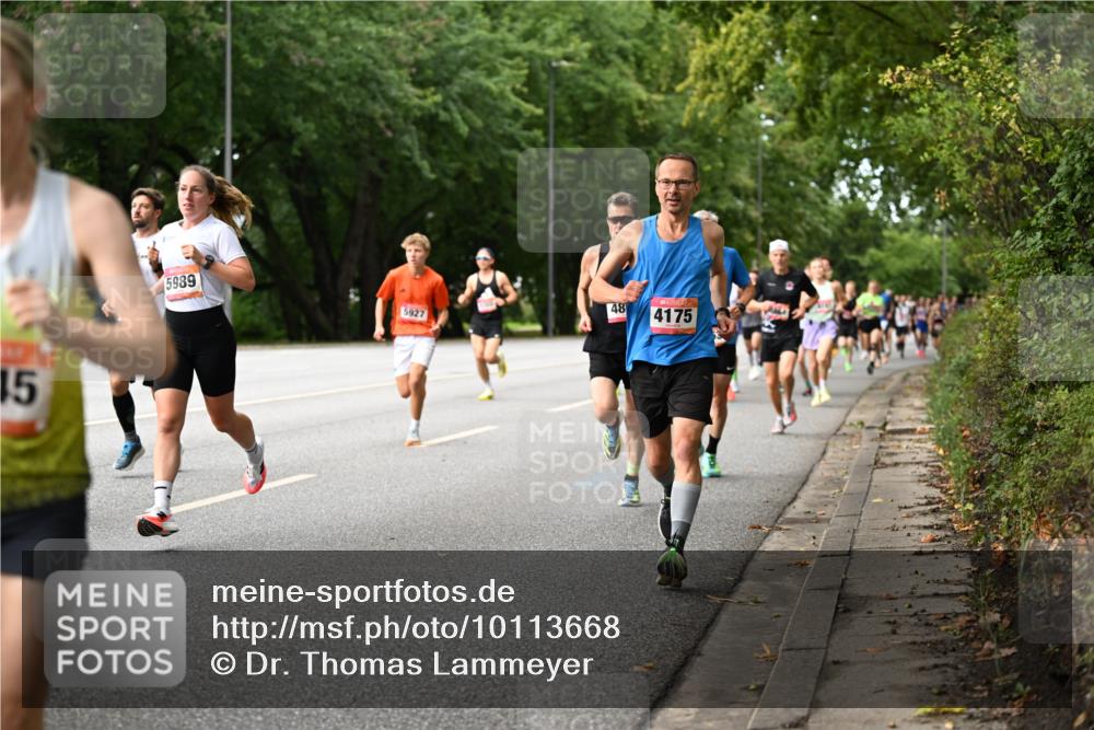 06.09.2026 - CURREX Alsterlauf Dr. Thomas Lammeyer http://msf.ph/oto/10113668 06.09.2026 09:05:43 Laufen 15, 5989, 48, 5927, 4175 meine-sportfotos.de