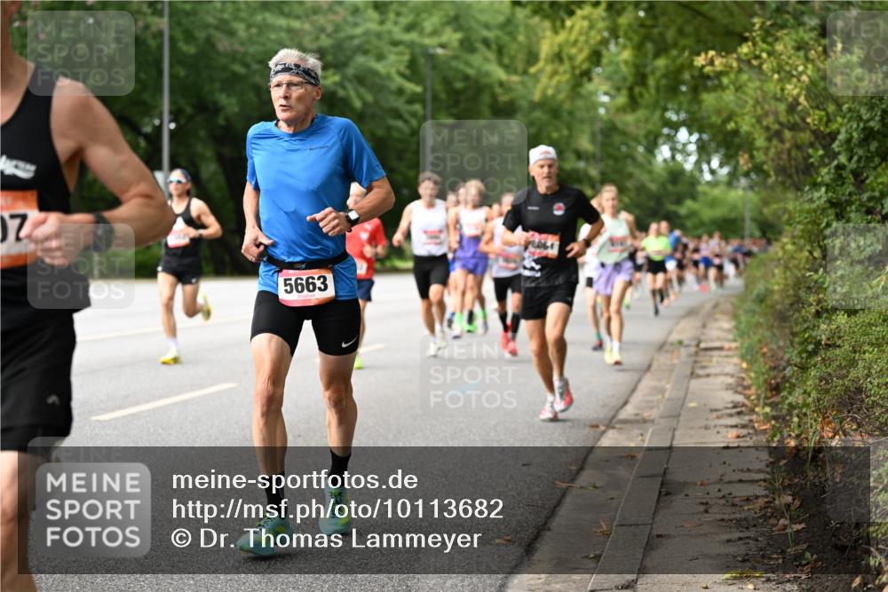 06.09.2026 - CURREX Alsterlauf Dr. Thomas Lammeyer http://msf.ph/oto/10113682 06.09.2026 09:05:45 Laufen 07, 5663 meine-sportfotos.de