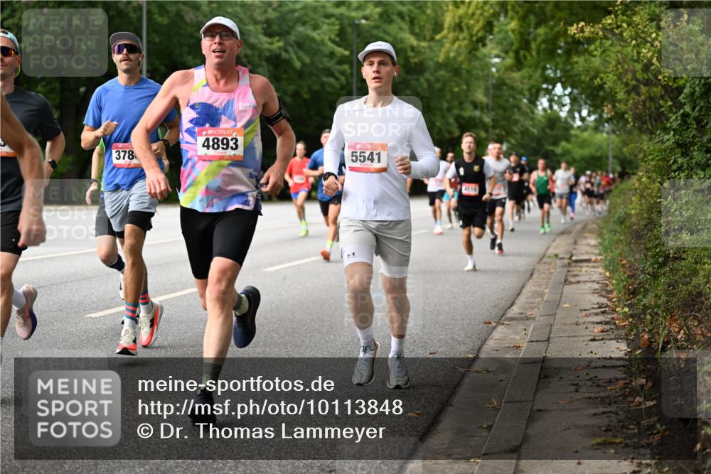 06.09.2026 - CURREX Alsterlauf Dr. Thomas Lammeyer http://msf.ph/oto/10113848 06.09.2026 09:06:11 Laufen 378, 4893, 5541, 4515 meine-sportfotos.de