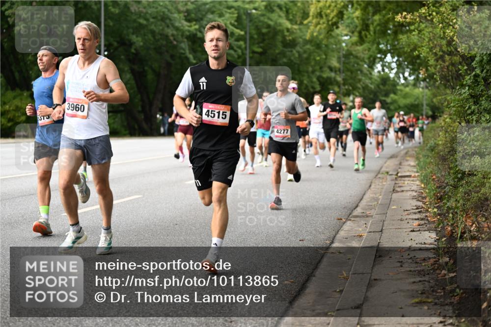 06.09.2026 - CURREX Alsterlauf Dr. Thomas Lammeyer http://msf.ph/oto/10113865 06.09.2026 09:06:13 Laufen 3960, 4515, 4277 meine-sportfotos.de