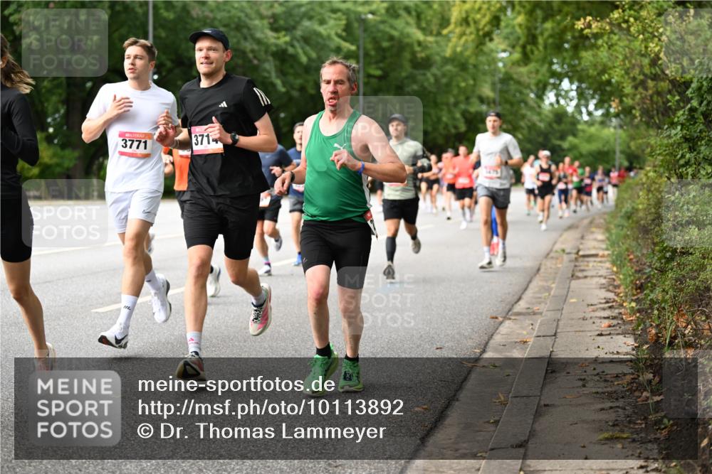 06.09.2026 - CURREX Alsterlauf Dr. Thomas Lammeyer http://msf.ph/oto/10113892 06.09.2026 09:06:17 Laufen 3771, 371 meine-sportfotos.de
