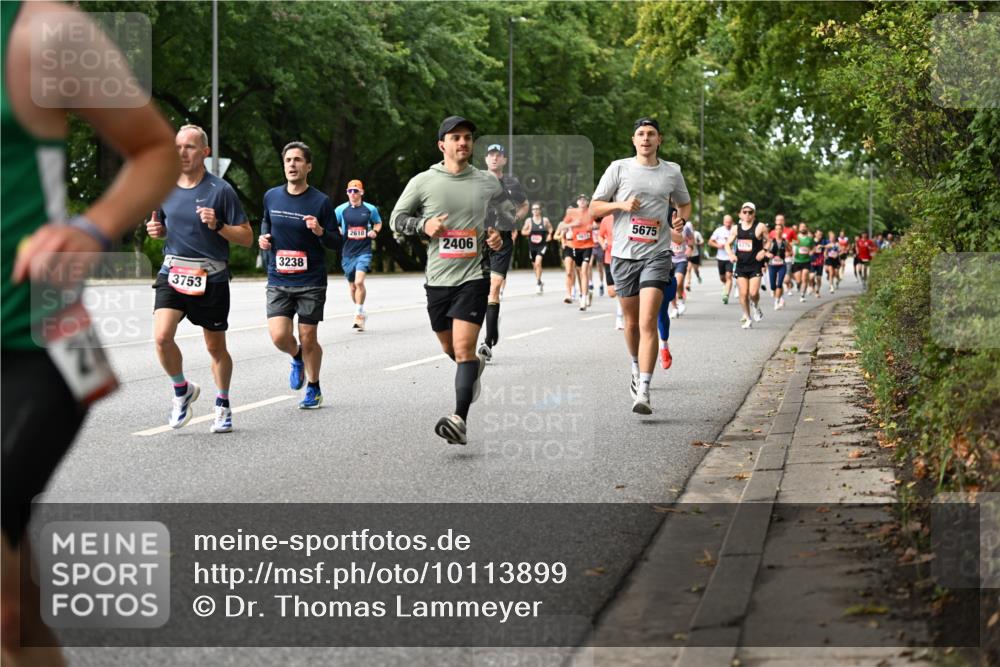 06.09.2026 - CURREX Alsterlauf Dr. Thomas Lammeyer http://msf.ph/oto/10113899 06.09.2026 09:06:18 Laufen 21, 3753, 3238, 2610, 2406, 5675 meine-sportfotos.de