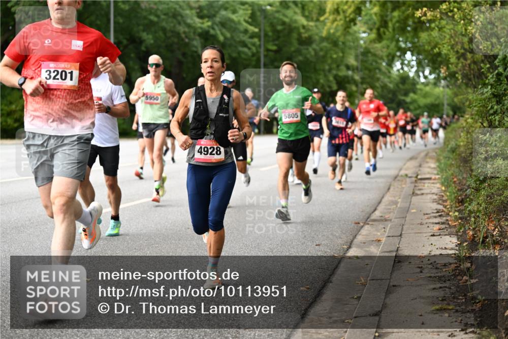 06.09.2026 - CURREX Alsterlauf Dr. Thomas Lammeyer http://msf.ph/oto/10113951 06.09.2026 09:06:26 Laufen 3201, 5950, 5805, 4928 meine-sportfotos.de