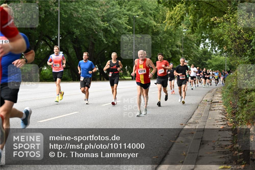 06.09.2026 - CURREX Alsterlauf Dr. Thomas Lammeyer http://msf.ph/oto/10114000 06.09.2026 09:06:33 Laufen 10, 4671, 4372, 4331, 6388 meine-sportfotos.de