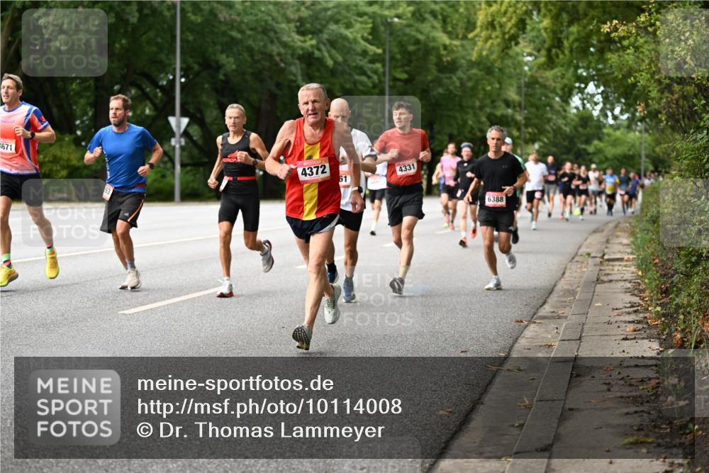 06.09.2026 - CURREX Alsterlauf Dr. Thomas Lammeyer http://msf.ph/oto/10114008 06.09.2026 09:06:34 Laufen 4671, 4372, 61, 4331, 6388 meine-sportfotos.de