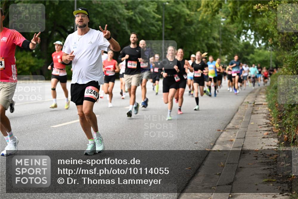 06.09.2026 - CURREX Alsterlauf Dr. Thomas Lammeyer http://msf.ph/oto/10114055 06.09.2026 09:06:41 Laufen 4, 8249, 6450 meine-sportfotos.de