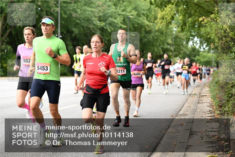 06.09.2026 - CURREX Alsterlauf Dr. Thomas Lammeyer http://msf.ph/oto/10114138 06.09.2026 09:06:54 Laufen 552, 5453, 3211, 104 meine-sportfotos.de