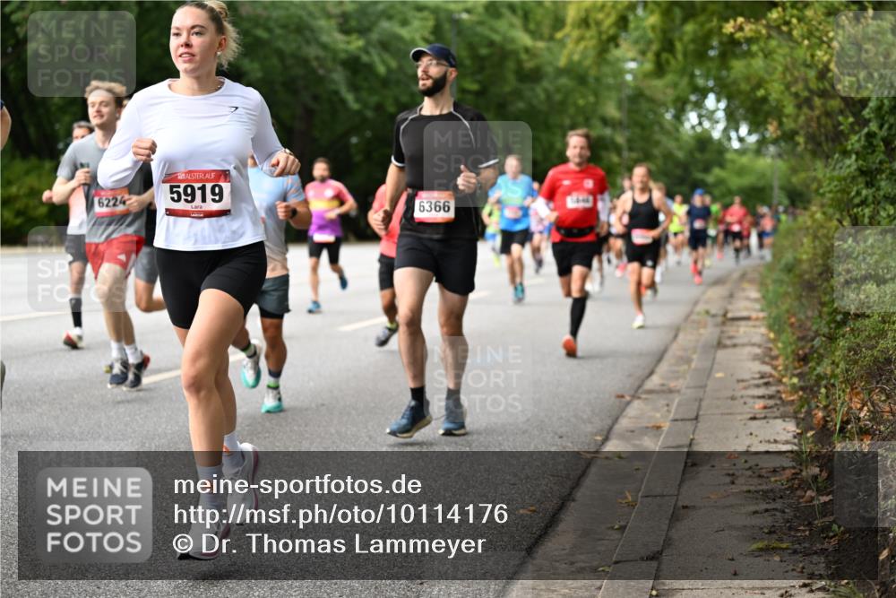 06.09.2026 - CURREX Alsterlauf Dr. Thomas Lammeyer http://msf.ph/oto/10114176 06.09.2026 09:07:00 Laufen 6224, 5919, 6366 meine-sportfotos.de