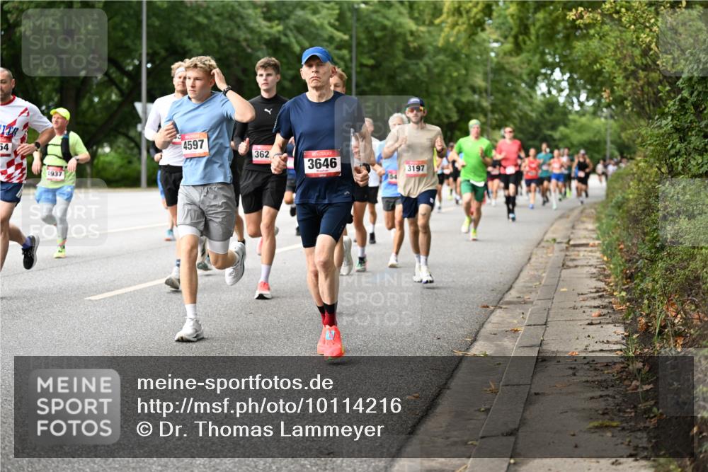 06.09.2026 - CURREX Alsterlauf Dr. Thomas Lammeyer http://msf.ph/oto/10114216 06.09.2026 09:07:06 Laufen 54, 1937, 4597, 362, 3646, 3197 meine-sportfotos.de