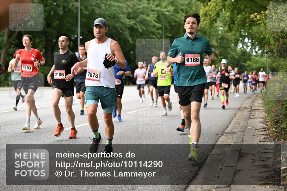 06.09.2026 - CURREX Alsterlauf Dr. Thomas Lammeyer http://msf.ph/oto/10114290 06.09.2026 09:07:18 Laufen 5352, 4183, 2106, 2878, 5076, 678, 6186 meine-sportfotos.de