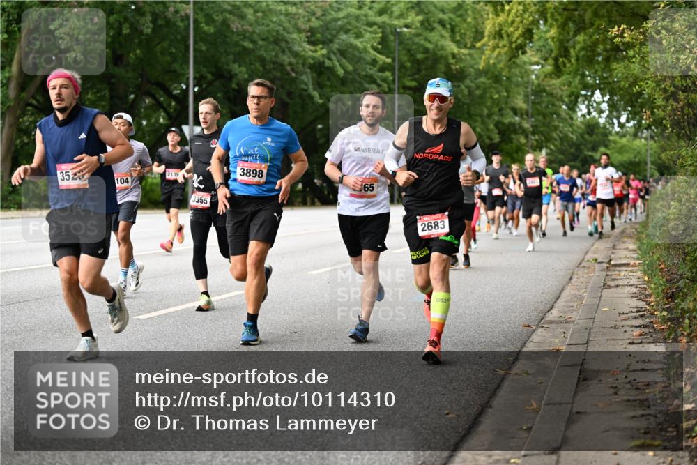 06.09.2026 - CURREX Alsterlauf Dr. Thomas Lammeyer http://msf.ph/oto/10114310 06.09.2026 09:07:20 Laufen 352, 104, 2139, 3355, 3898, 65, 2683, 1 meine-sportfotos.de