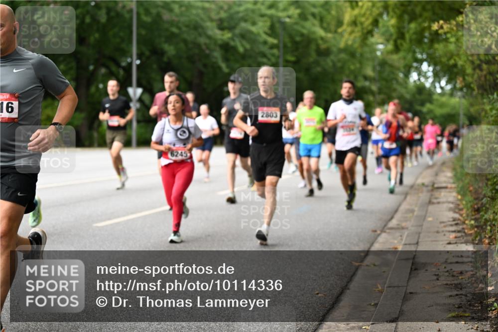 06.09.2026 - CURREX Alsterlauf Dr. Thomas Lammeyer http://msf.ph/oto/10114336 06.09.2026 09:07:24 Laufen 16, 6245, 2803 meine-sportfotos.de