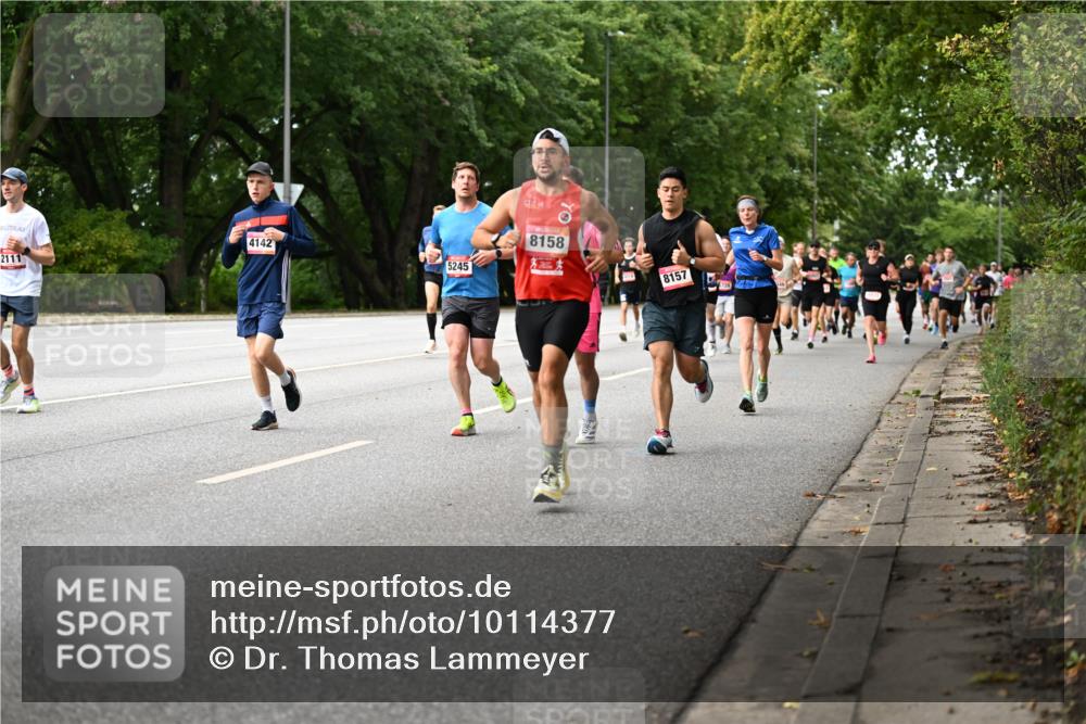 06.09.2026 - CURREX Alsterlauf Dr. Thomas Lammeyer http://msf.ph/oto/10114377 06.09.2026 09:07:30 Laufen 4142, 5245, 2111, 8158, 8157 meine-sportfotos.de