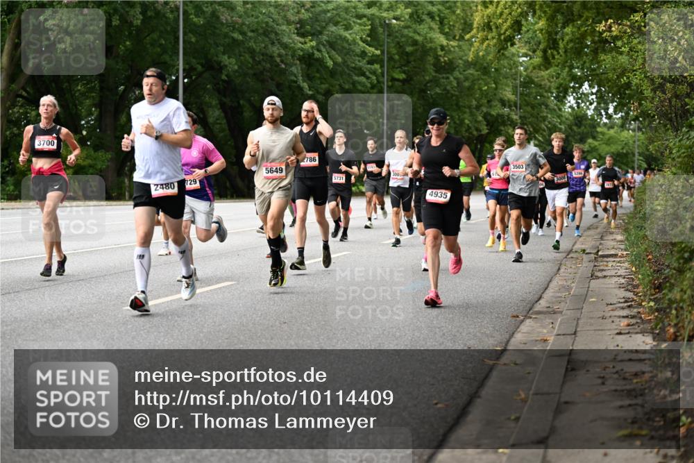 06.09.2026 - CURREX Alsterlauf Dr. Thomas Lammeyer http://msf.ph/oto/10114409 06.09.2026 09:07:35 Laufen 3700, 2480, 729, 5649, 786, 8193, 300, 5731, 4935, 3503, 3008, 5286 meine-sportfotos.de