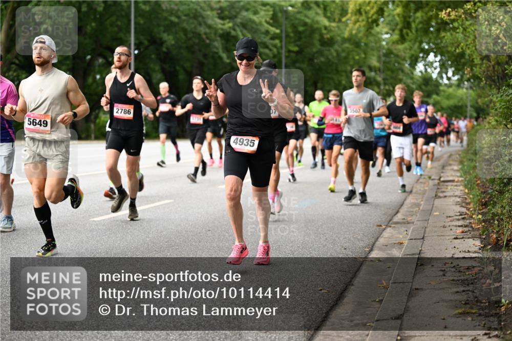 06.09.2026 - CURREX Alsterlauf Dr. Thomas Lammeyer http://msf.ph/oto/10114414 06.09.2026 09:07:37 Laufen 5649, 2786, 3731, 4935, 3502 meine-sportfotos.de