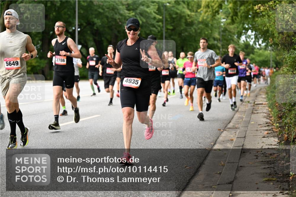 06.09.2026 - CURREX Alsterlauf Dr. Thomas Lammeyer http://msf.ph/oto/10114415 06.09.2026 09:07:37 Laufen 5649, 2786, 4935, 007, 3503 meine-sportfotos.de