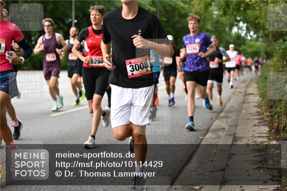 06.09.2026 - CURREX Alsterlauf Dr. Thomas Lammeyer http://msf.ph/oto/10114429 06.09.2026 09:07:40 Laufen 5280, 3008, 5286 meine-sportfotos.de