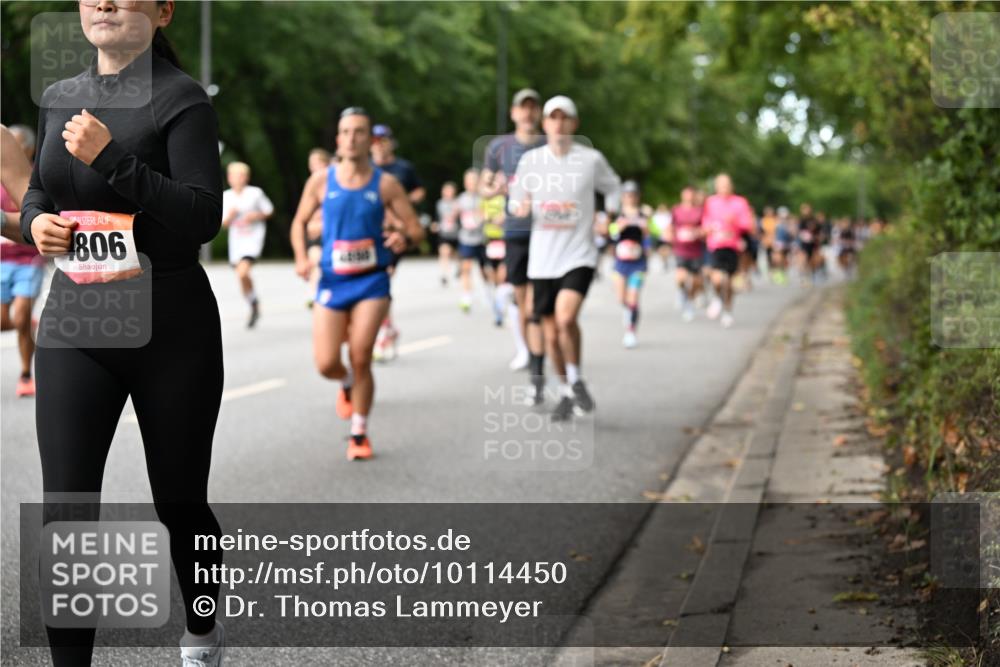 06.09.2026 - CURREX Alsterlauf Dr. Thomas Lammeyer http://msf.ph/oto/10114450 06.09.2026 09:07:43 Laufen 806 meine-sportfotos.de
