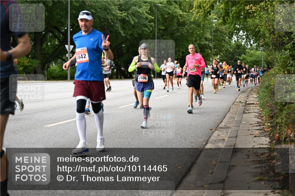 06.09.2026 - CURREX Alsterlauf Dr. Thomas Lammeyer http://msf.ph/oto/10114465 06.09.2026 09:07:46 Laufen 14, 42, 5642, 2605, 2506, 2071 meine-sportfotos.de