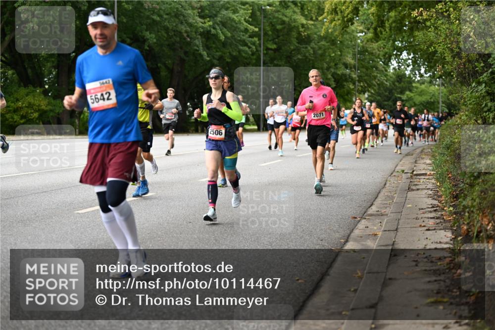 06.09.2026 - CURREX Alsterlauf Dr. Thomas Lammeyer http://msf.ph/oto/10114467 06.09.2026 09:07:46 Laufen 1642, 5642, 2506, 2569, 2071 meine-sportfotos.de