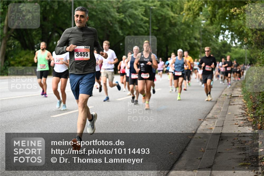 06.09.2026 - CURREX Alsterlauf Dr. Thomas Lammeyer http://msf.ph/oto/10114493 06.09.2026 09:07:50 Laufen 256, 3455, 3455, 4109 meine-sportfotos.de