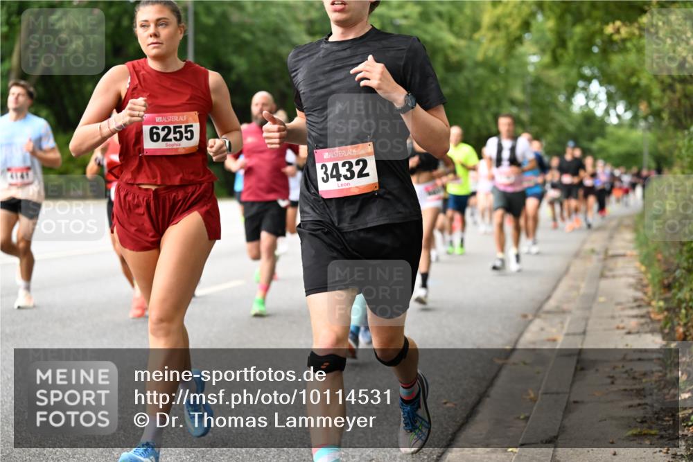 06.09.2026 - CURREX Alsterlauf Dr. Thomas Lammeyer http://msf.ph/oto/10114531 06.09.2026 09:07:56 Laufen 4141, 6255, 3432 meine-sportfotos.de