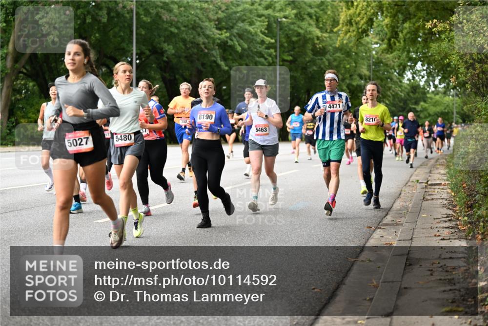 06.09.2026 - CURREX Alsterlauf Dr. Thomas Lammeyer http://msf.ph/oto/10114592 06.09.2026 09:08:05 Laufen 5027, 5480, 8190, 388, 5463, 4471, 8210 meine-sportfotos.de