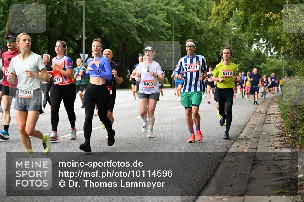 06.09.2026 - CURREX Alsterlauf Dr. Thomas Lammeyer http://msf.ph/oto/10114596 06.09.2026 09:08:06 Laufen 2, 0400, 2237, 722, 5463, 4471, 8210 meine-sportfotos.de