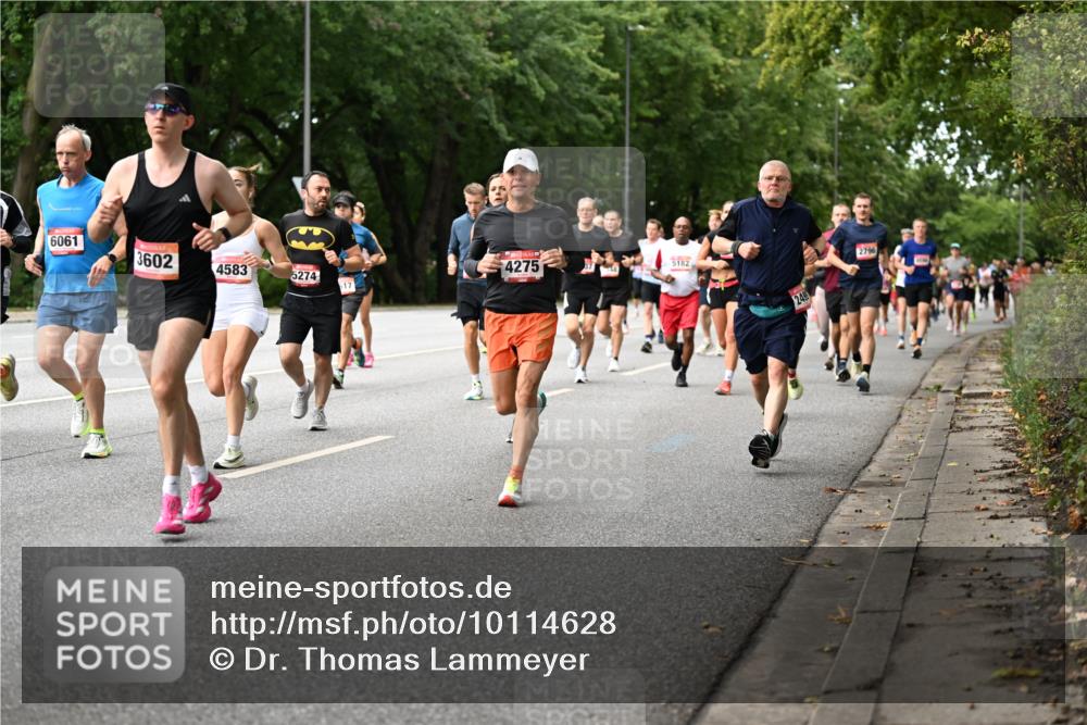 06.09.2026 - CURREX Alsterlauf Dr. Thomas Lammeyer http://msf.ph/oto/10114628 06.09.2026 09:08:11 Laufen 6061, 3602, 4583, 4275, 182, 5274, 617, 2499, 2796 meine-sportfotos.de