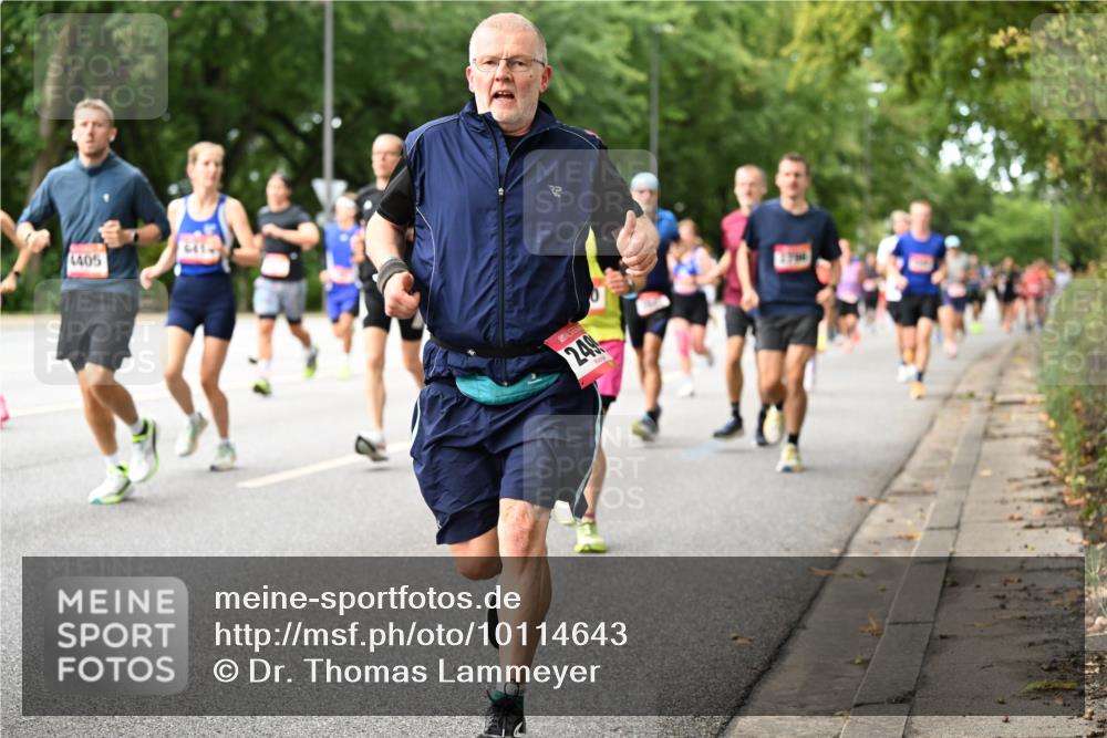 06.09.2026 - CURREX Alsterlauf Dr. Thomas Lammeyer http://msf.ph/oto/10114643 06.09.2026 09:08:13 Laufen 4405, 249 meine-sportfotos.de