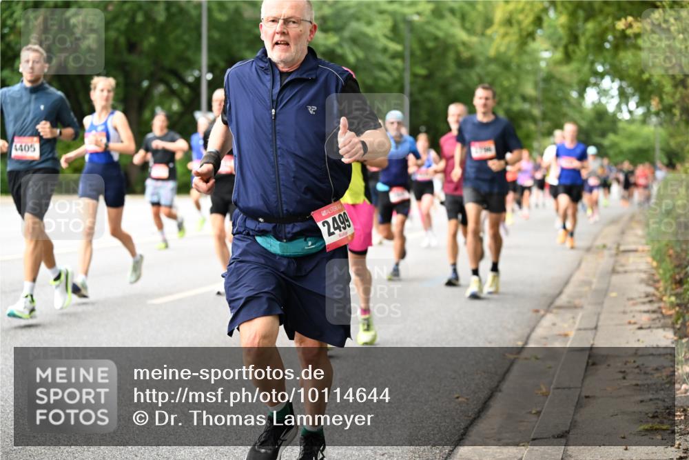 06.09.2026 - CURREX Alsterlauf Dr. Thomas Lammeyer http://msf.ph/oto/10114644 06.09.2026 09:08:13 Laufen 4405, 24, 99 meine-sportfotos.de