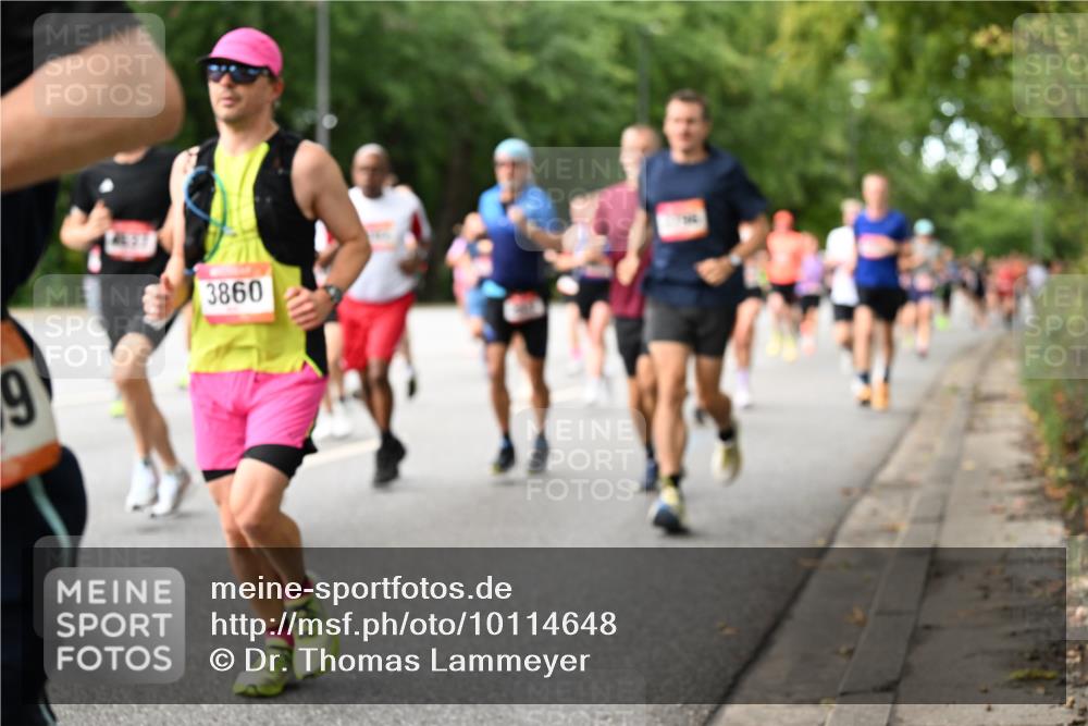 06.09.2026 - CURREX Alsterlauf Dr. Thomas Lammeyer http://msf.ph/oto/10114648 06.09.2026 09:08:14 Laufen 3860 meine-sportfotos.de