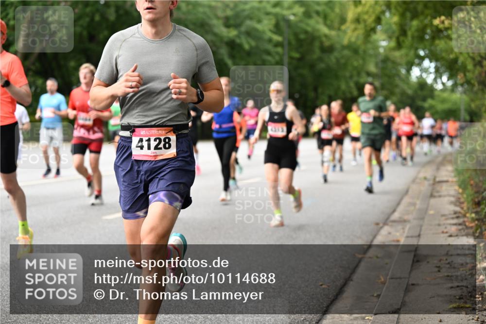06.09.2026 - CURREX Alsterlauf Dr. Thomas Lammeyer http://msf.ph/oto/10114688 06.09.2026 09:08:20 Laufen 4128 meine-sportfotos.de