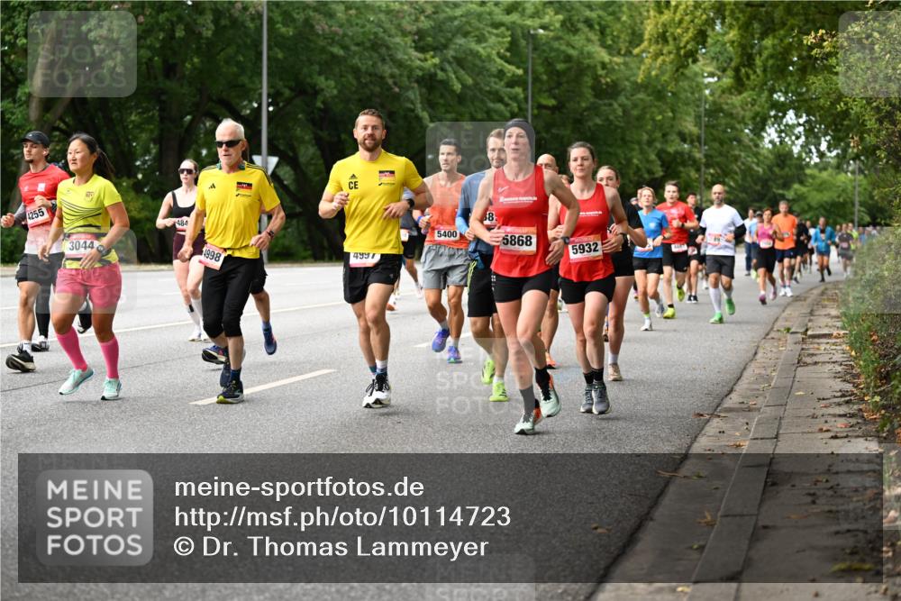 06.09.2026 - CURREX Alsterlauf Dr. Thomas Lammeyer http://msf.ph/oto/10114723 06.09.2026 09:08:26 Laufen 4255, 3044, 484, 1998, 4997, 5400, 8, 5868, 5932 meine-sportfotos.de