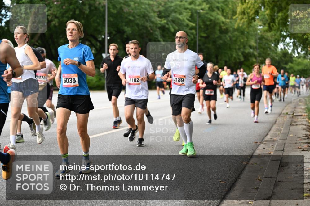 06.09.2026 - CURREX Alsterlauf Dr. Thomas Lammeyer http://msf.ph/oto/10114747 06.09.2026 09:08:30 Laufen 2189, 8278, 6035, 4182 meine-sportfotos.de