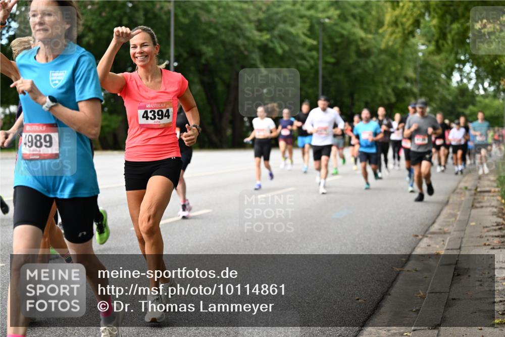 06.09.2026 - CURREX Alsterlauf Dr. Thomas Lammeyer http://msf.ph/oto/10114861 06.09.2026 09:08:48 Laufen 4989, 4394 meine-sportfotos.de
