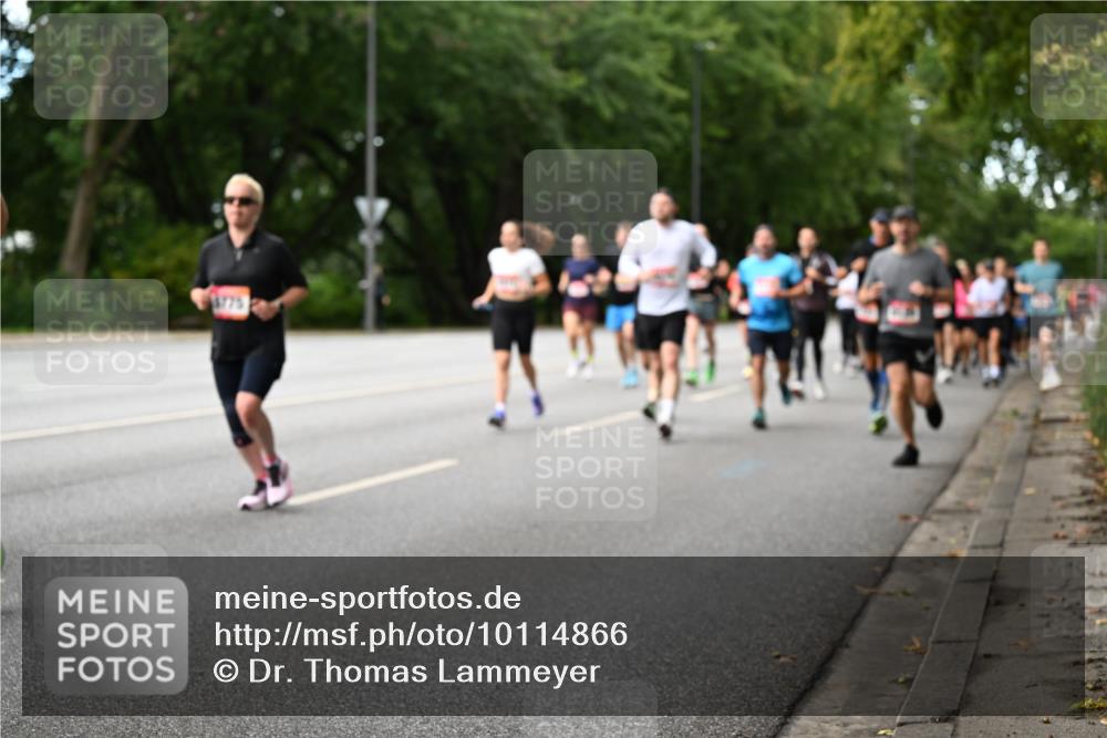 06.09.2026 - CURREX Alsterlauf Dr. Thomas Lammeyer http://msf.ph/oto/10114866 06.09.2026 09:08:49 Laufen  meine-sportfotos.de