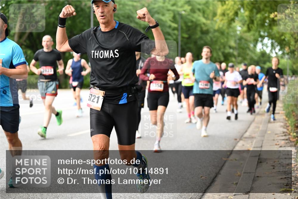 06.09.2026 - CURREX Alsterlauf Dr. Thomas Lammeyer http://msf.ph/oto/10114891 06.09.2026 09:08:53 Laufen 5721, 6358 meine-sportfotos.de