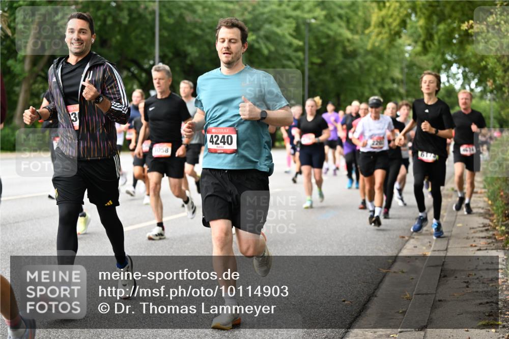 06.09.2026 - CURREX Alsterlauf Dr. Thomas Lammeyer http://msf.ph/oto/10114903 06.09.2026 09:08:55 Laufen 3, 3058, 4240, 6179 meine-sportfotos.de