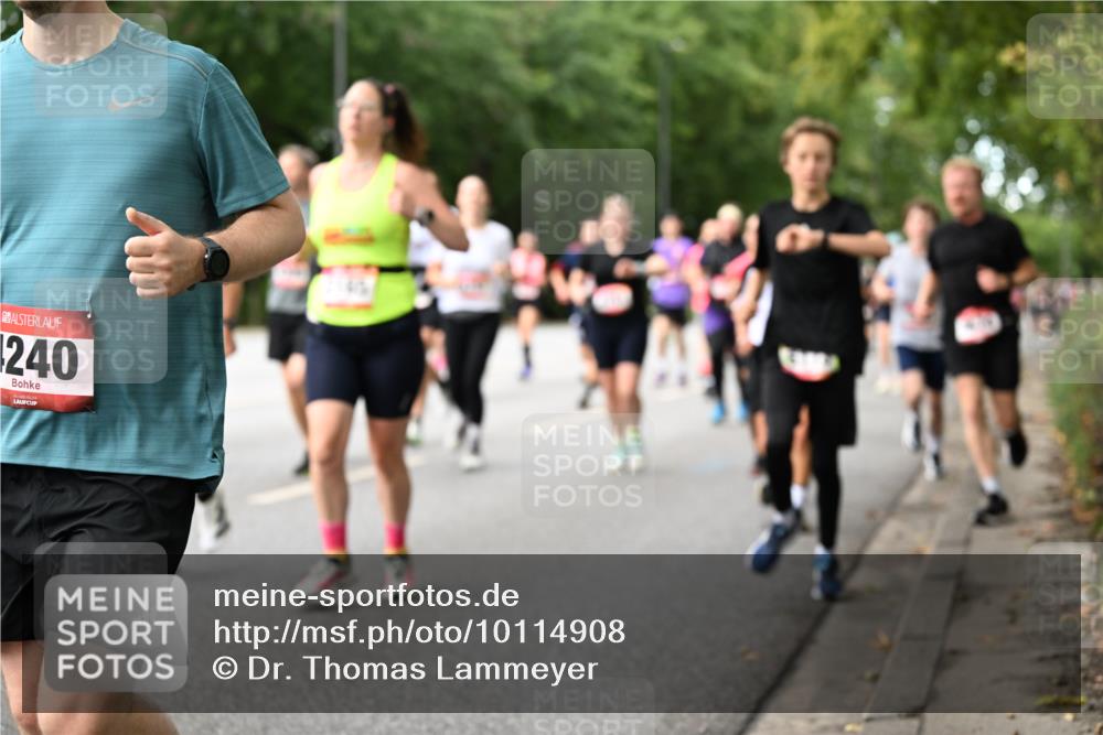06.09.2026 - CURREX Alsterlauf Dr. Thomas Lammeyer http://msf.ph/oto/10114908 06.09.2026 09:08:56 Laufen 240 meine-sportfotos.de