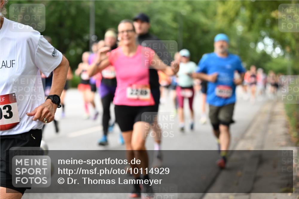 06.09.2026 - CURREX Alsterlauf Dr. Thomas Lammeyer http://msf.ph/oto/10114929 06.09.2026 09:08:58 Laufen 3 meine-sportfotos.de