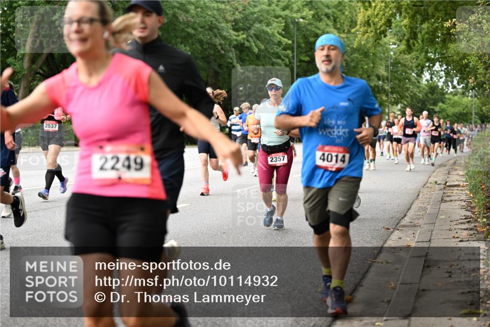 06.09.2026 - CURREX Alsterlauf Dr. Thomas Lammeyer http://msf.ph/oto/10114932 06.09.2026 09:08:59 Laufen 2537, 2249, 2357, 4014 meine-sportfotos.de
