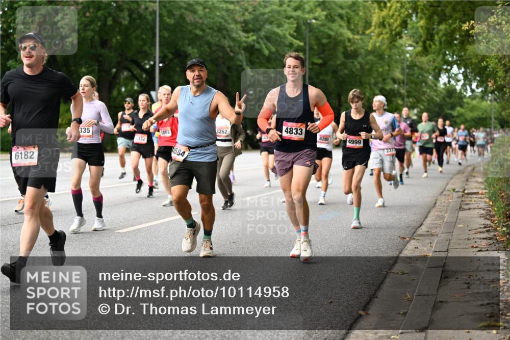 06.09.2026 - CURREX Alsterlauf Dr. Thomas Lammeyer http://msf.ph/oto/10114958 06.09.2026 09:09:04 Laufen 6182, 335, 4332, 5862, 4584, 4833, 3262, 8280, 4999, 2373 meine-sportfotos.de