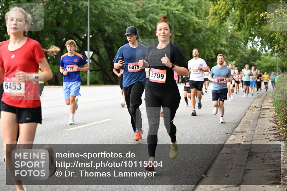 06.09.2026 - CURREX Alsterlauf Dr. Thomas Lammeyer http://msf.ph/oto/10115004 06.09.2026 09:09:13 Laufen 6453, 4393, 6079, 3799, 4457, 5881 meine-sportfotos.de