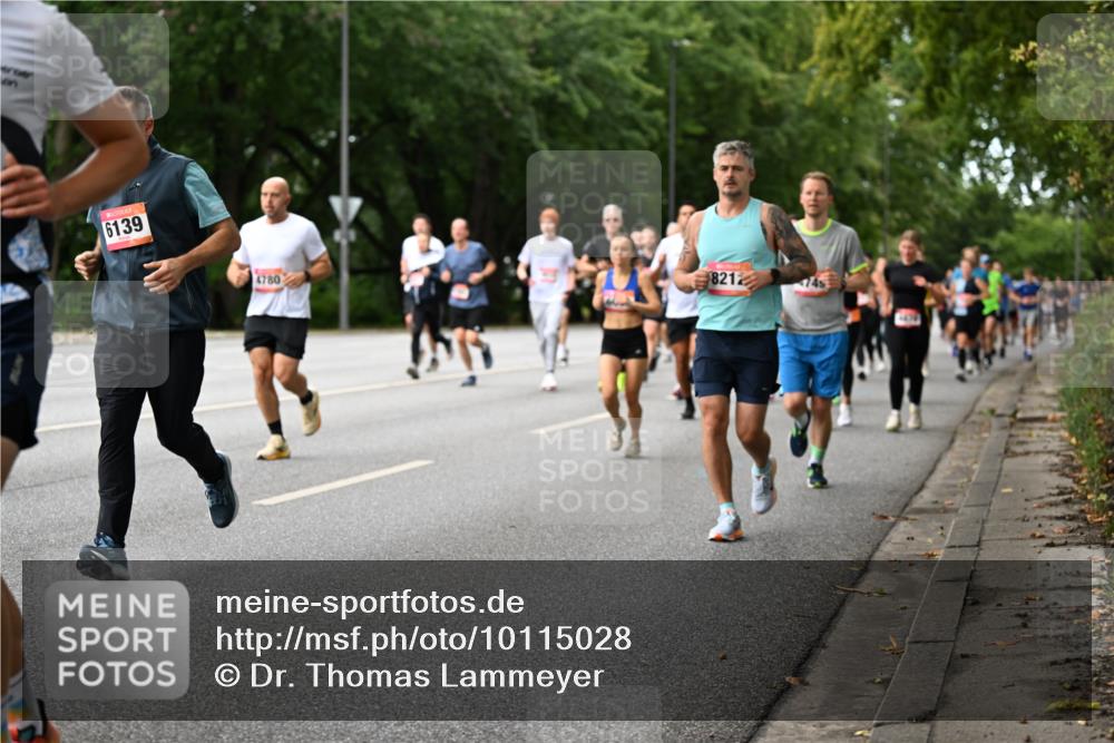 06.09.2026 - CURREX Alsterlauf Dr. Thomas Lammeyer http://msf.ph/oto/10115028 06.09.2026 09:09:20 Laufen 6139, 4780, 8212 meine-sportfotos.de